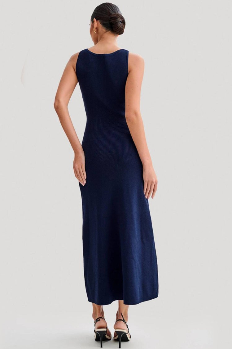 LuxeKnit | Sleek Knit Maxi Dress