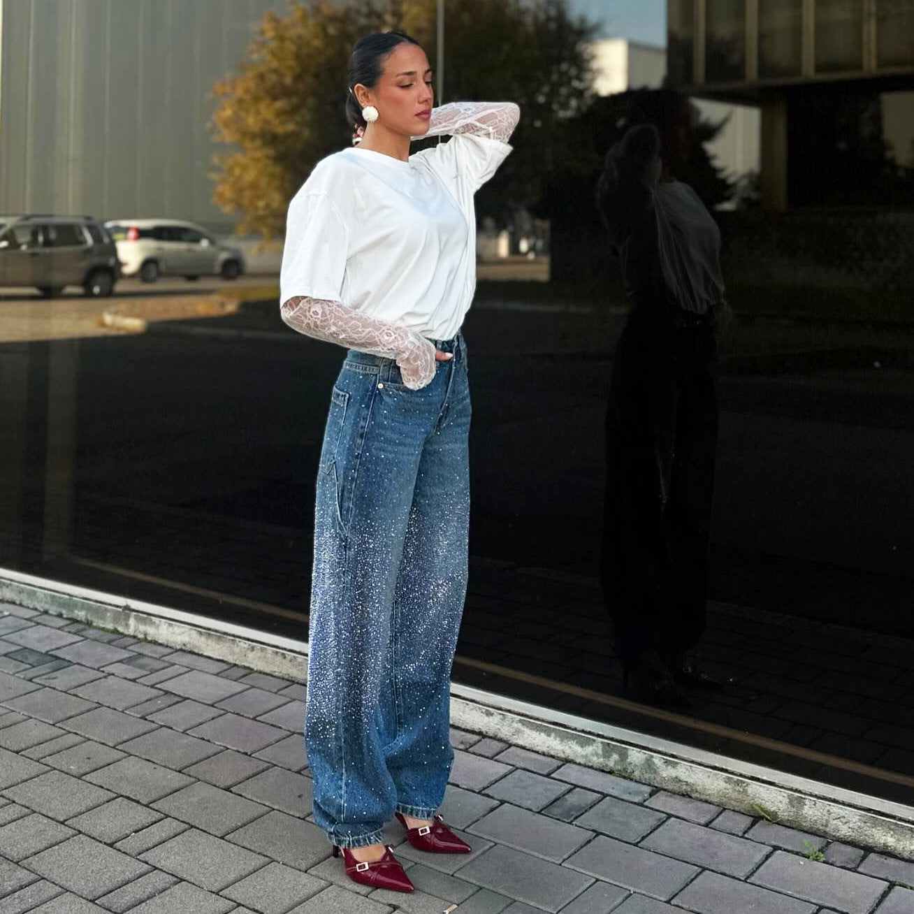 Léa – The Starry Oversized Jeans That Shine Under the Moonlight